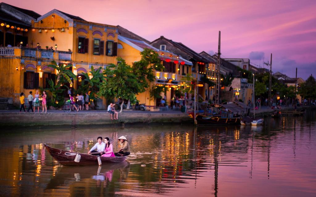 Flame Flowers Homestay Hoi An Exterior photo