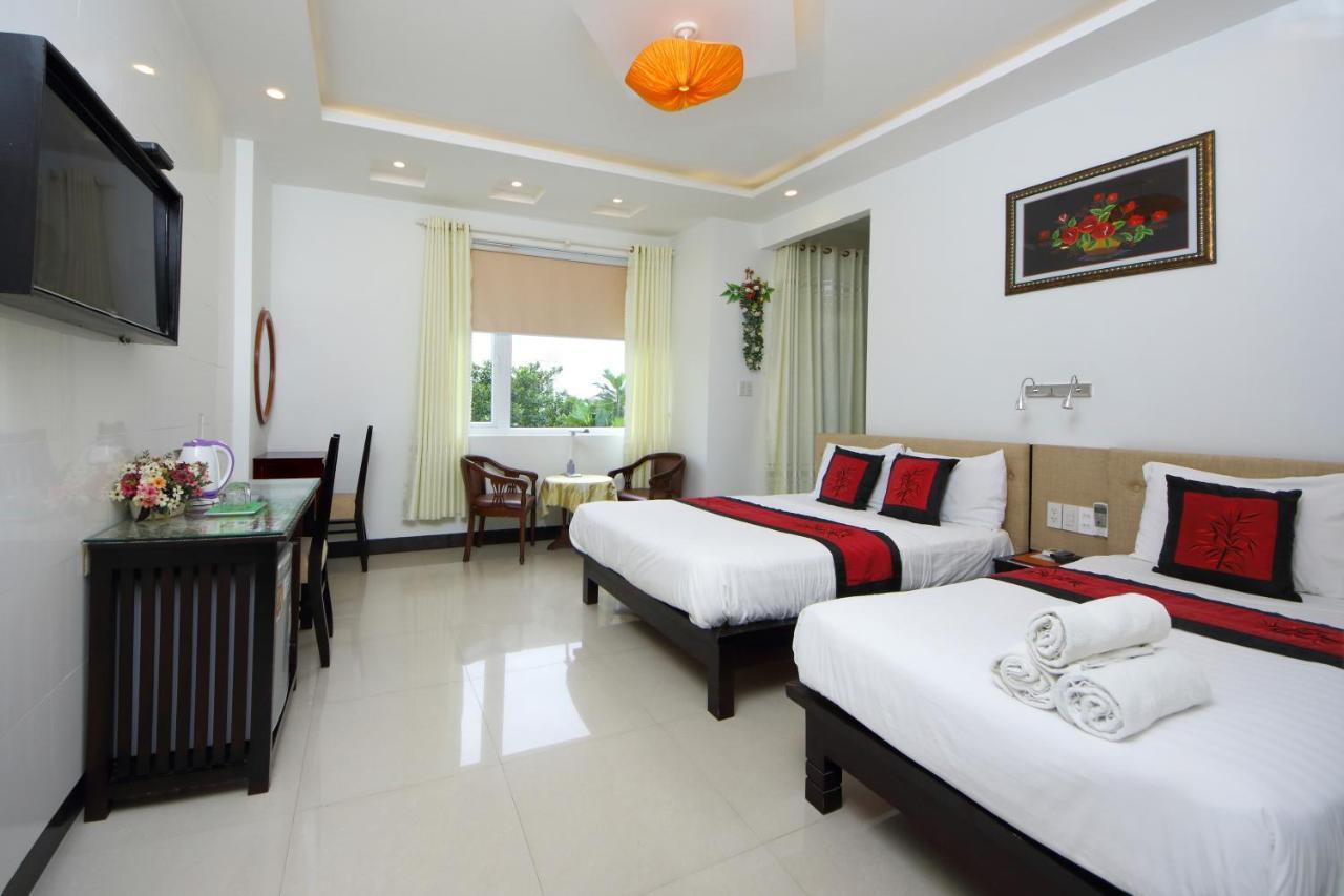 Flame Flowers Homestay Hoi An Exterior photo