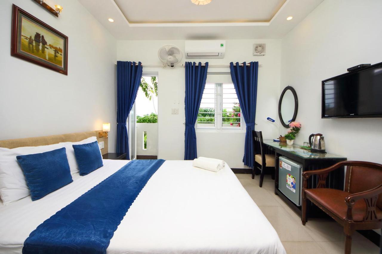 Flame Flowers Homestay Hoi An Exterior photo